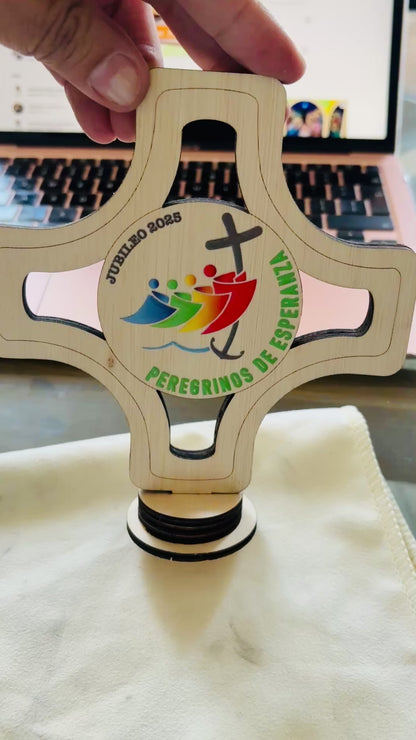 Cruz Jubileo Pedestal