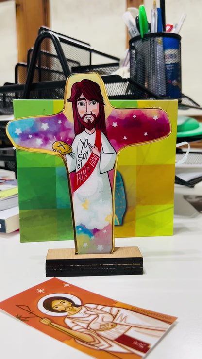 Cruz Pedestal